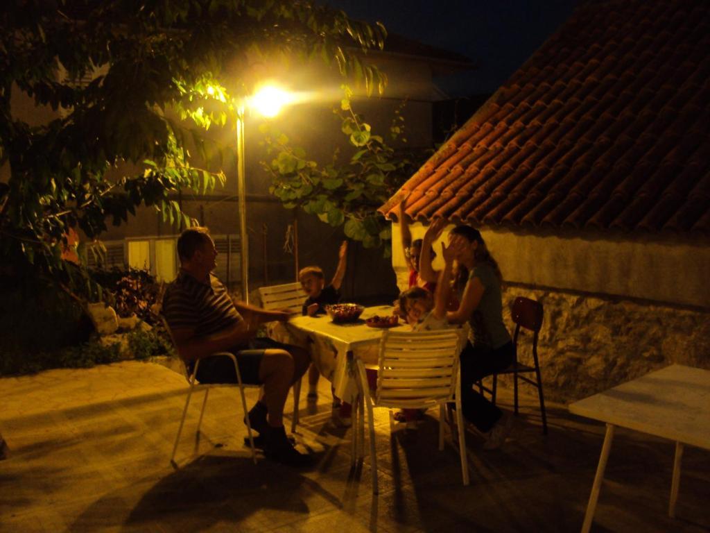 Apartments Petar ブラチェ エクステリア 写真